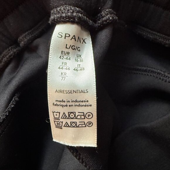 SPANX AirEssentials® Wide Leg Pant, Very Black, Size L - Picture 8 of 8